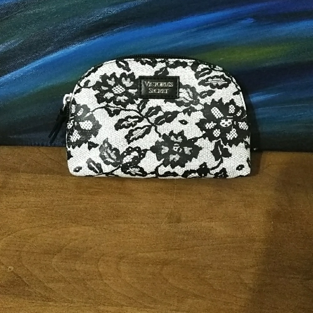 Victoria secret mini make up bag